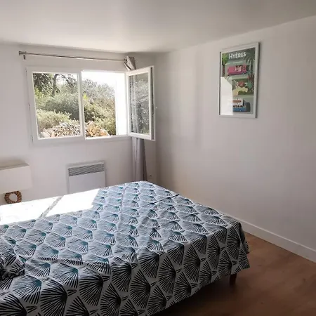Holiday home La Guepiere